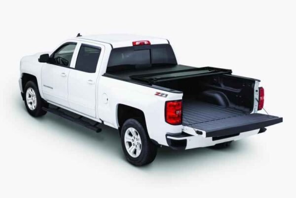 Tonno Pro 07-13 Chevy Silverado 1500 5.8ft Fleetside Tonno Fold Tri-Fold Tonneau Cover - Image 9