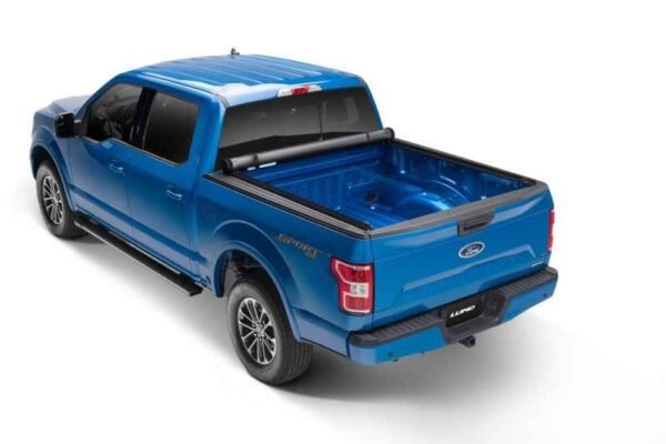 Lund 21+ Ford F-150 (5.5ft. Bed) Genesis Tri-Fold Tonneau Cover - Black - Image 3