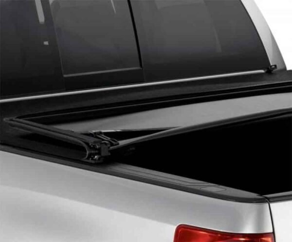 Lund 99-07 Chevy Silverado 1500 (6.5ft. Bed) Genesis Elite Tri-Fold Tonneau Cover - Black - Image 5