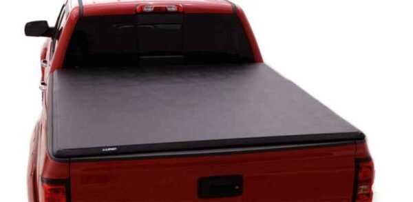 Lund 07-13 Chevy Silverado 1500 Fleetside (5.8ft. Bed) Hard Fold Tonneau Cover - Black - Image 4