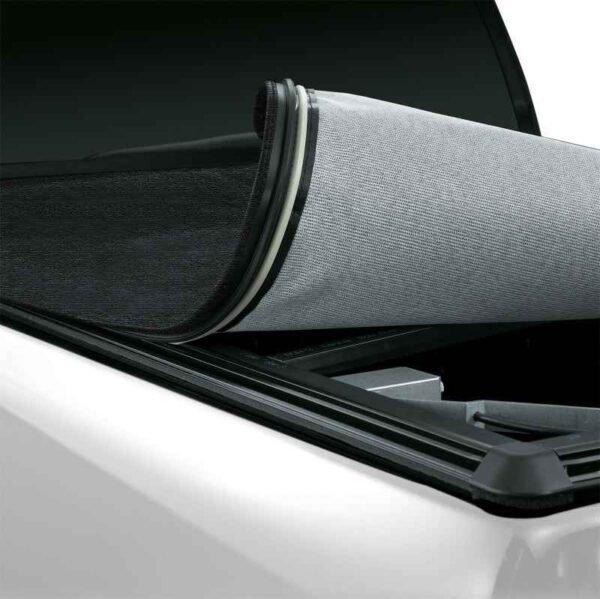 Lund 07-17 Chevy Silverado 1500 (8ft. Bed) Genesis Elite Seal & Peel Tonneau Cover - Black - Image 8