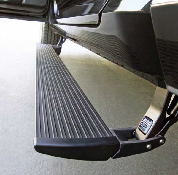 AMP Research 2018-2019 Jeep Grand Cherokee PowerStep Plug N Play - Black - Image 3