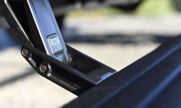 AMP Research 2021 Ford F-150 PowerStep Smart Series - Image 2