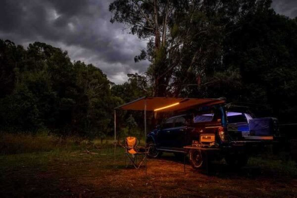 ARB Awning w/Light 6.5ft x 8.2ft - Image 13
