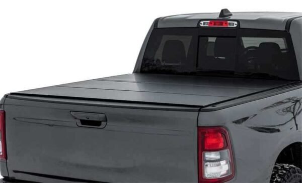 Access LOMAX Tri-Fold Cover 19+ RAM 1500 - 5ft 7in Bed w/o Multifunction Tailgate (Carbon Fiber) - Image 2