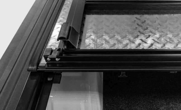 Access LOMAX Tri-Fold Cover 19+ RAM 1500 - 5ft 7in Bed w/o Multifunction Tailgate (Carbon Fiber) - Image 9