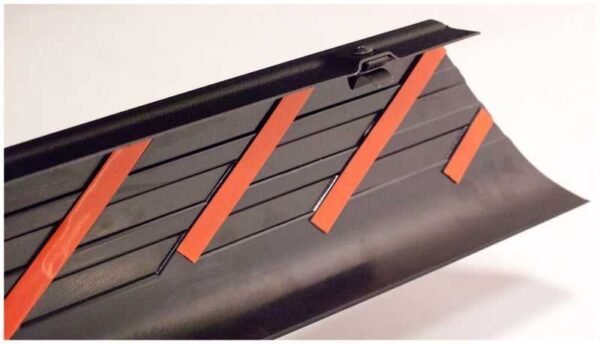 Bushwacker 07-13 Chevy Silverado 1500 Fleetside Bed Rail Caps 97.6in Bed - Black - Image 6