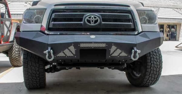 DV8 Offroad 07-13 Toyota Tundra Front Winch Bumper - Image 3