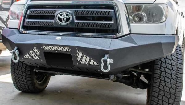 DV8 Offroad 07-13 Toyota Tundra Front Winch Bumper - Image 9