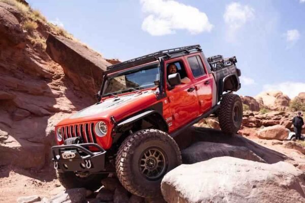 DV8 Offroad 07-22 Jeep Wrangler JK/JL Pocket Front Bumper - Image 2