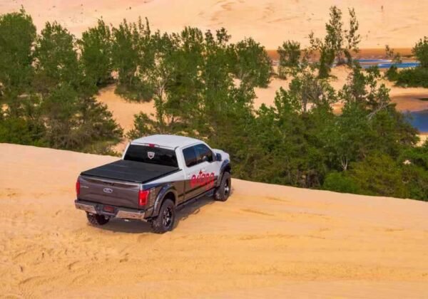 Extang 09-11 Hummer H3T Solid Fold 2.0 - Image 5