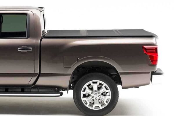 Extang 17-19 Nissan Titan (5ft 6in) (w/Rail System) Solid Fold 2.0 - Image 4