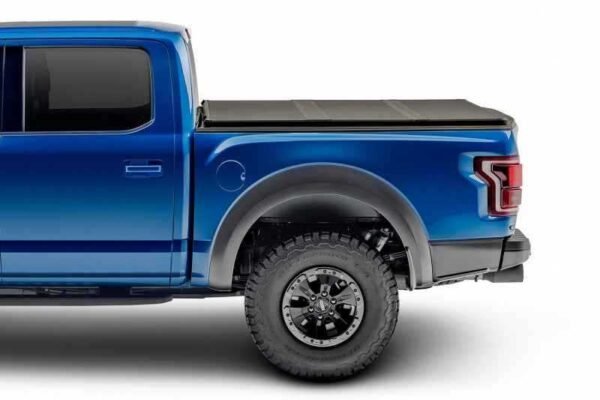 Extang 2021 Ford F-150 (5ft 6in Bed) Solid Fold 2.0 - Image 5