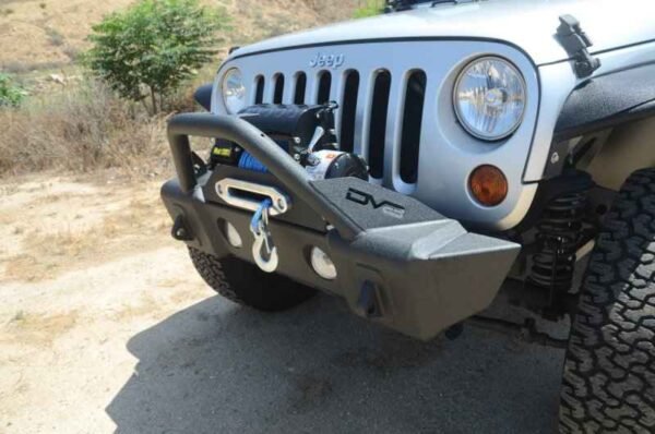DV8 Offroad 07-18 Jeep Wrangler JK/JL FS-13 Steel Stubby Front Bumper w/ Fog Lights - Image 4