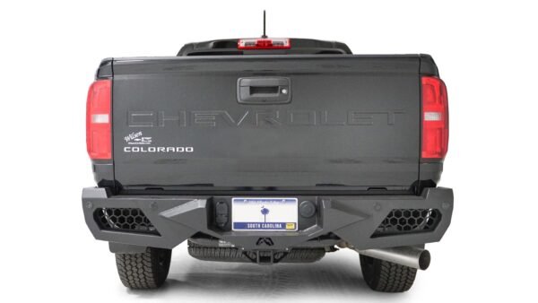 CC21-E3352-1 Fab Fours 2015-2021 Chevy Colorado & Zr2 Veng