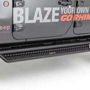 Go Rhino 07-18 Jeep Wrangler JK Dominator Extreme D1 SideSteps Complete Kit w/SideStep + Brkts