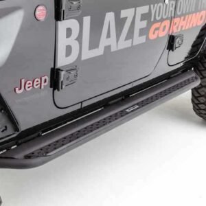 Go Rhino 17-20 Ford F-250/F-350 SD Dominator Extreme DSS SideSteps Complete Kit w/SideStep + Brkts