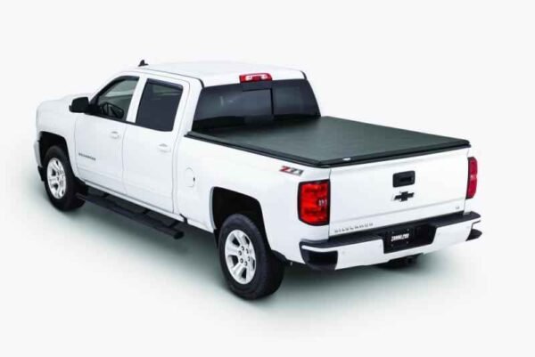 Tonno Pro 07-13 Chevy Silverado 1500 5.8ft Fleetside Hard Fold Tonneau Cover - Image 3