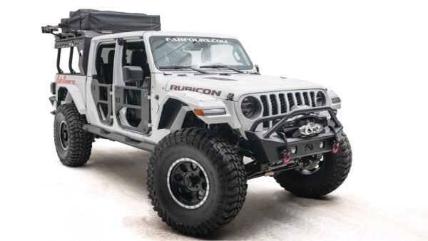 JL18-B4752-B Fab Fours Jl/Jt Stubby With Pre-Runner Guard