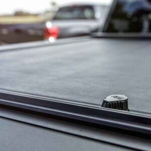 Roll-N-Lock 2020 Chevy Silverado / GMC Sierra 2500-3500 80-1/2in M-Series Retractable Tonneau Cover