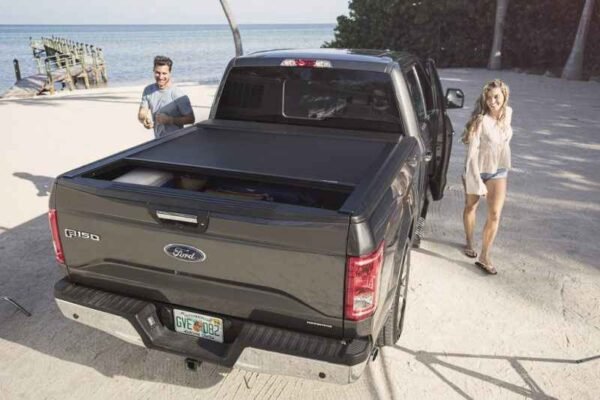 Roll-N-Lock 15-17 Ford F-150 65-5/8in E-Series Retractable Tonneau Cover - Image 2