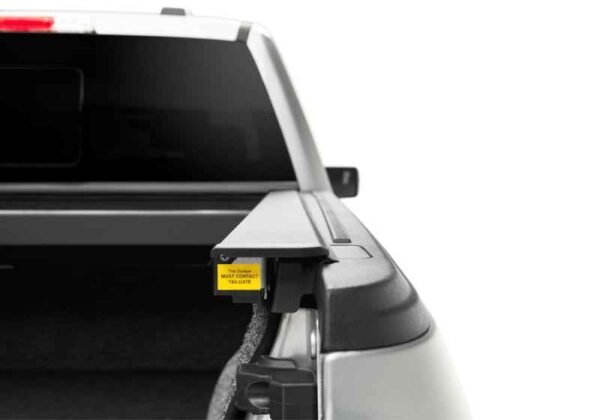 Roll-N-Lock 2021 Ford F-150 67.1in E-Series Retractable Tonneau Cover - Image 8