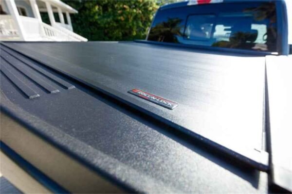 Roll-N-Lock 16-17 Toyota Tacoma Double Cab 60-1/2in E-Series Retractable Tonneau Cover - Image 13